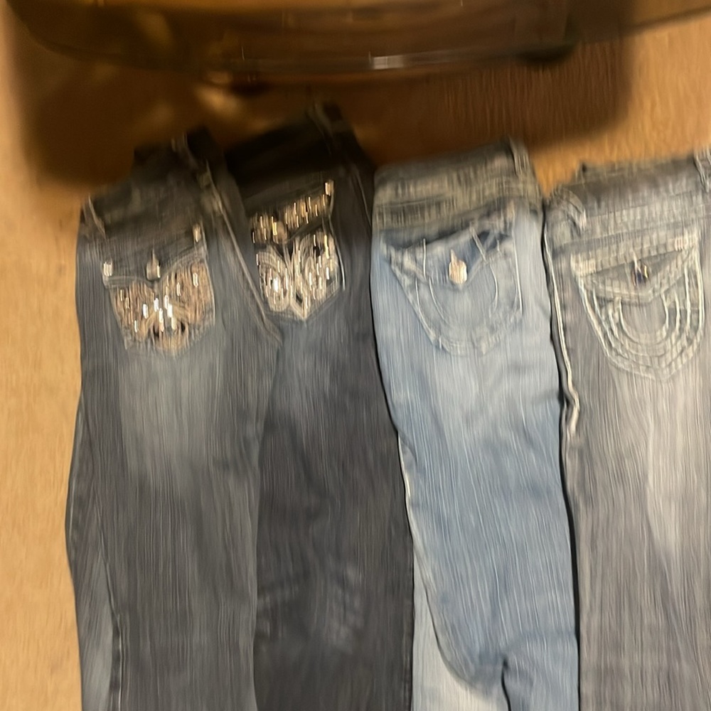 Sold - Picture 2 of 6